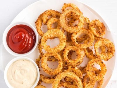 Crispy onion rings served at Poboys Kitchen in San Francisco